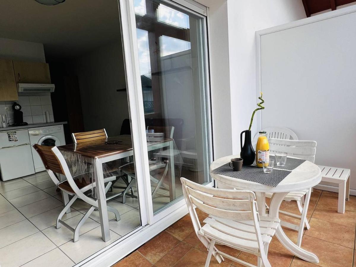 Appartement T1 Bis Avec Terrasse Et Piscine A Cambo-Les-Bains, 1 Chambre, Parking Prive - Fr-1-495-4 エクステリア 写真